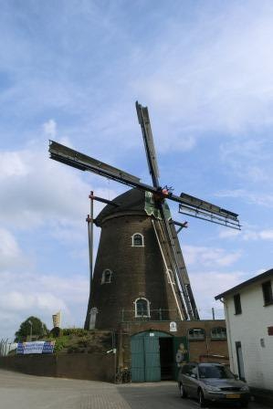 CIMG9038 Sep 16 2017 Windmill in Groesbeek that was a lookout post during WWII