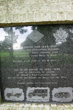 CIMG9044 Sep 16 2017 Klein Amerika Monument 82nd Airborne Division and the 1st Canadian Army