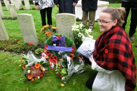 CIMG3447 Oct 12 2019 Harlingen General Cemetery Lori Eggert with Cape Traverse Tshirt