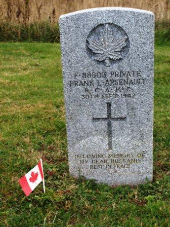 gravestone-frank-l.-arsenault-1.jpg