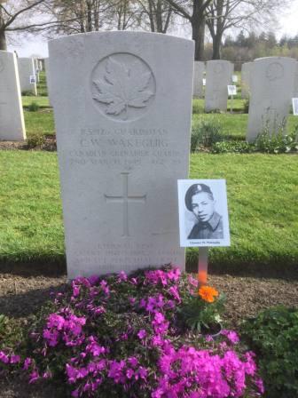 Grave of Clarence Wakegijig