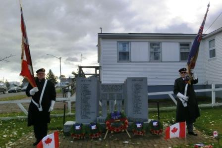 CIMG5401 Nov 11 2021 Roger and Arthur Borden Carleton