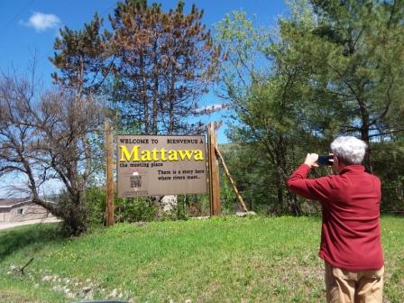 20220518_123551 May 18 2022 Pieter takes photo of Mattawa town sign birthplace of Wilf Giroux