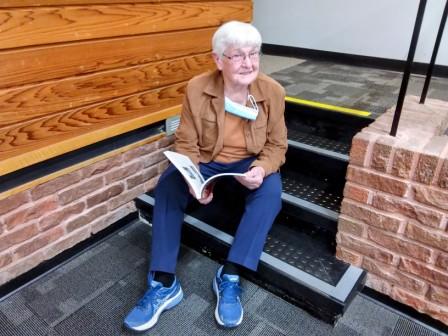 20220519_205310~2 May 19 2022 Dorothy Leitch with book