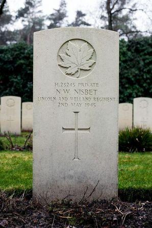 Headstone of Neville Nisbet