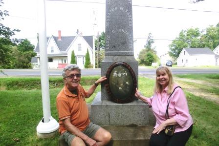 CIMG5802 Sep 12 2022 Barton Memorial Pieter and Sandra Lent