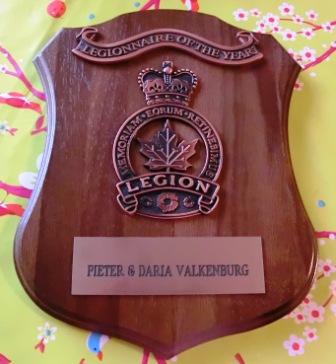 CIMG6380 Jun 10 2023 Plaque to Pieter and Daria